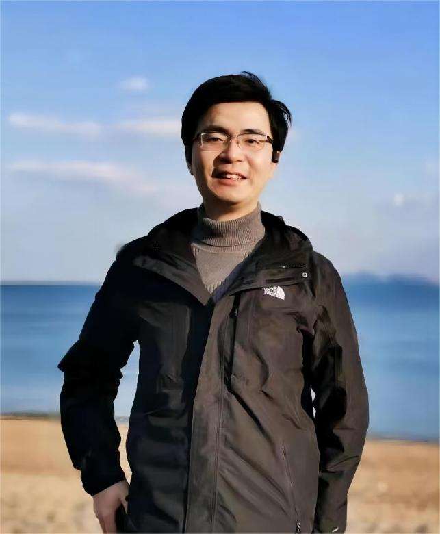 俞彤晖.png